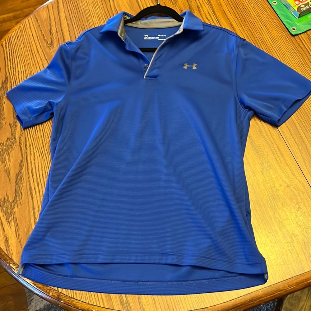 Under Armour size medium heat gear polo